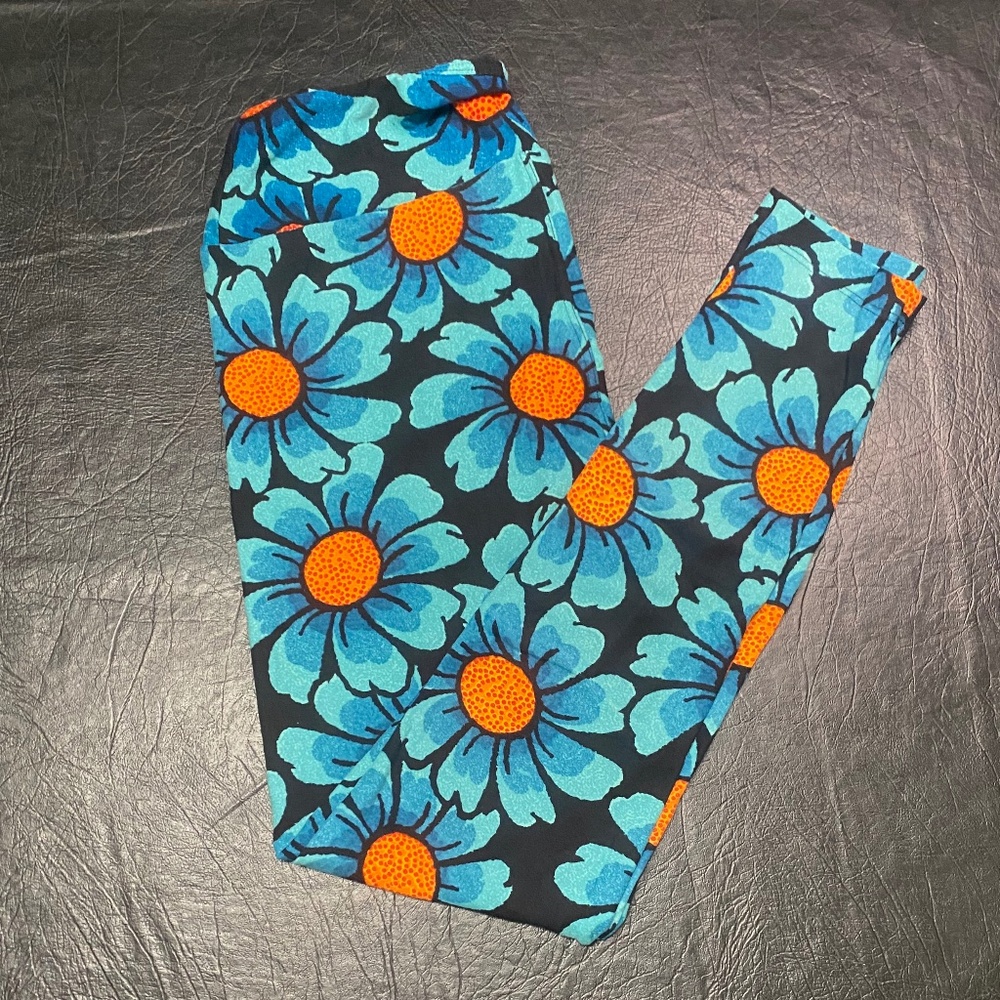 NWOT LulaRoe OS Leggings
